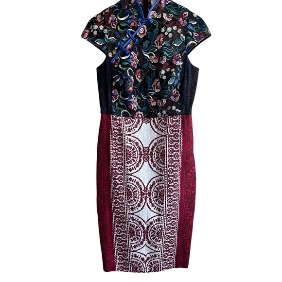 Byron Lars Beauty Mark Embroidered Cheongsam Mixed Media Sheath Dress - Size 6 - Picture 4 of 13